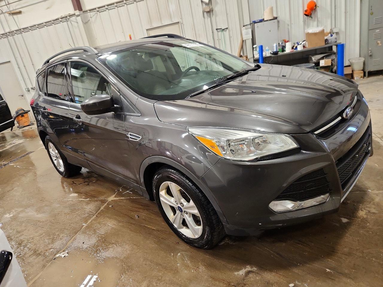 2016 FORD ESCAPE SE photo 7