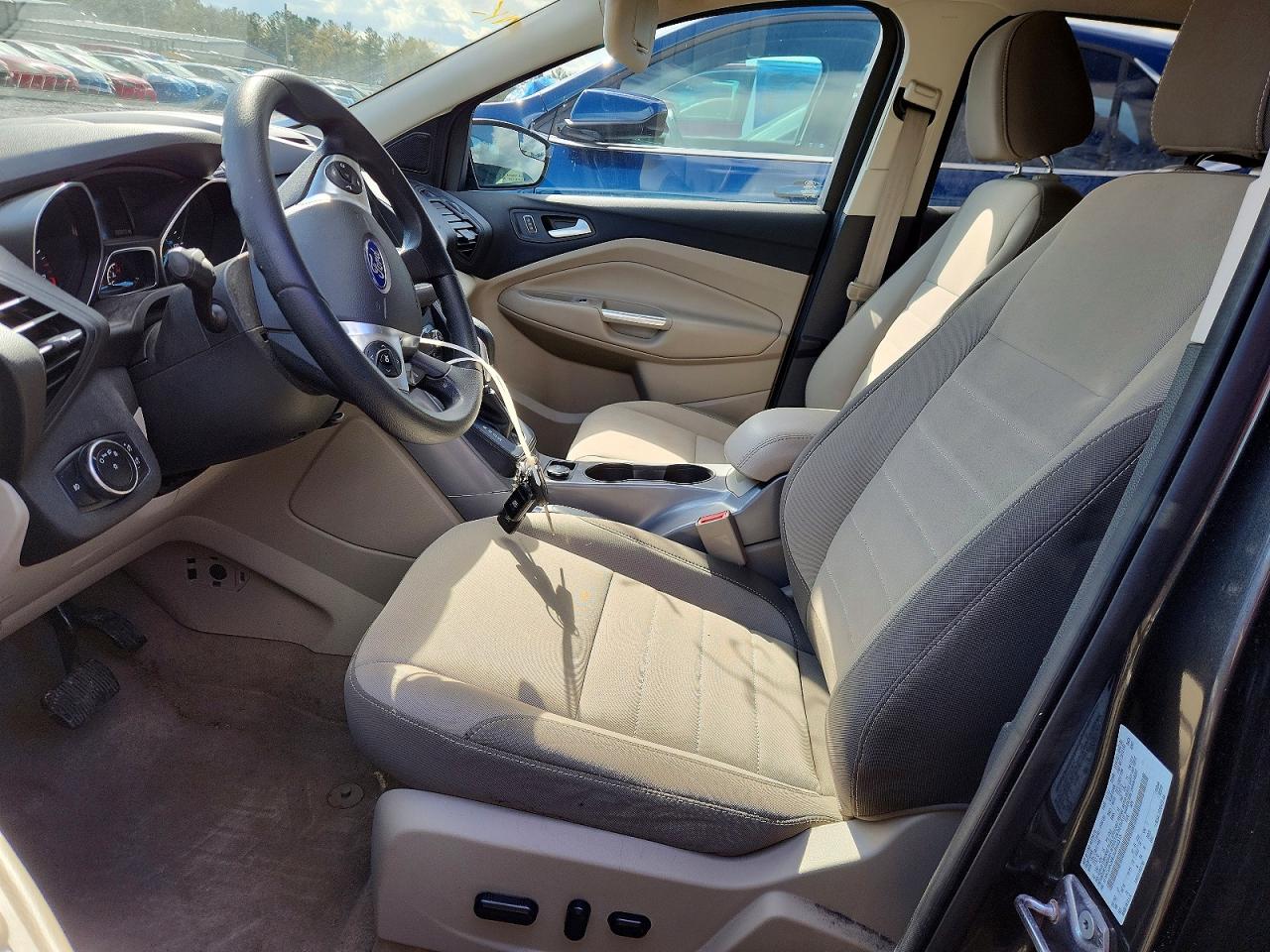 2016 FORD ESCAPE SE photo 13