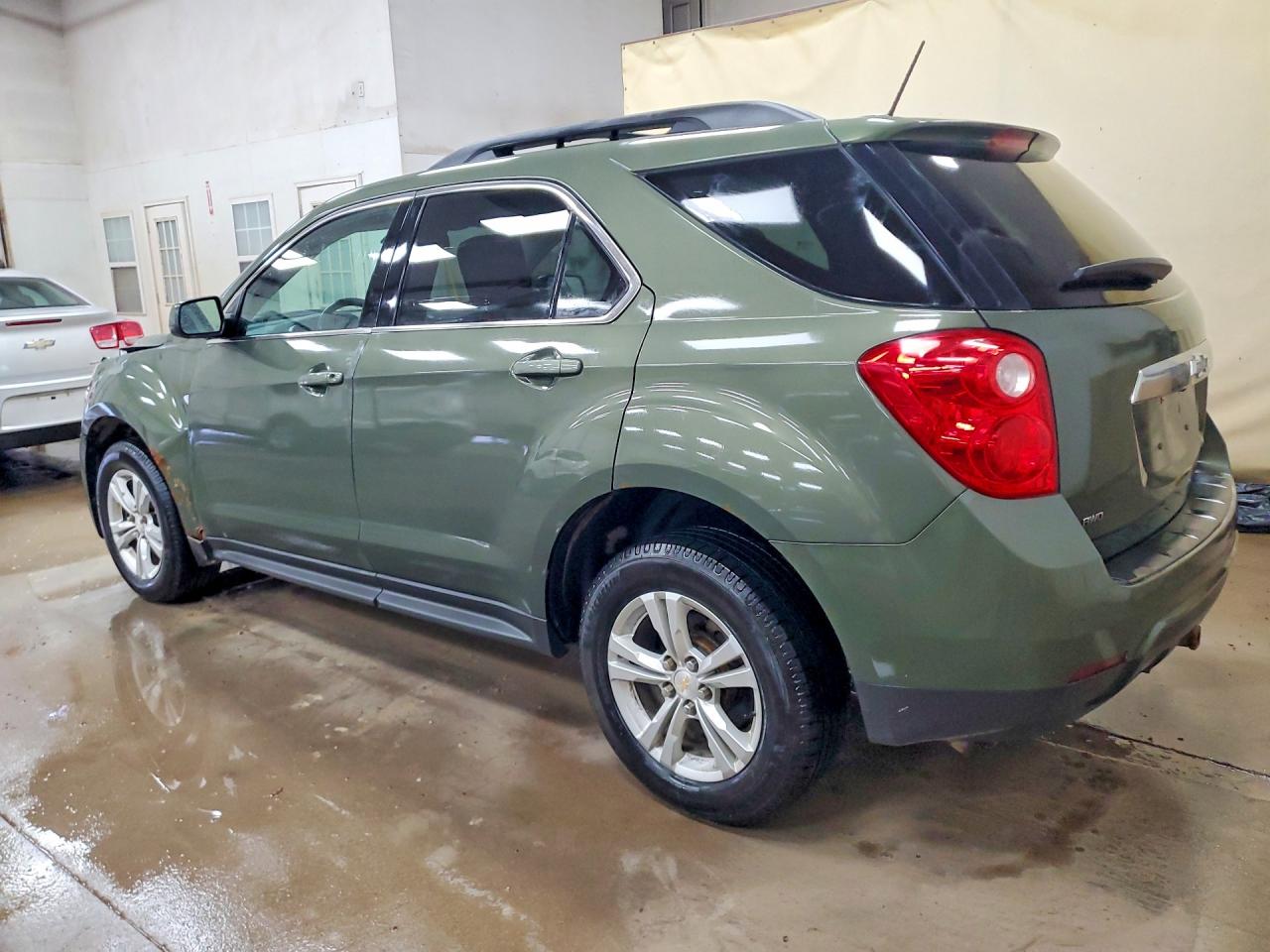 2015 CHEVROLET EQUINOX LT photo 3