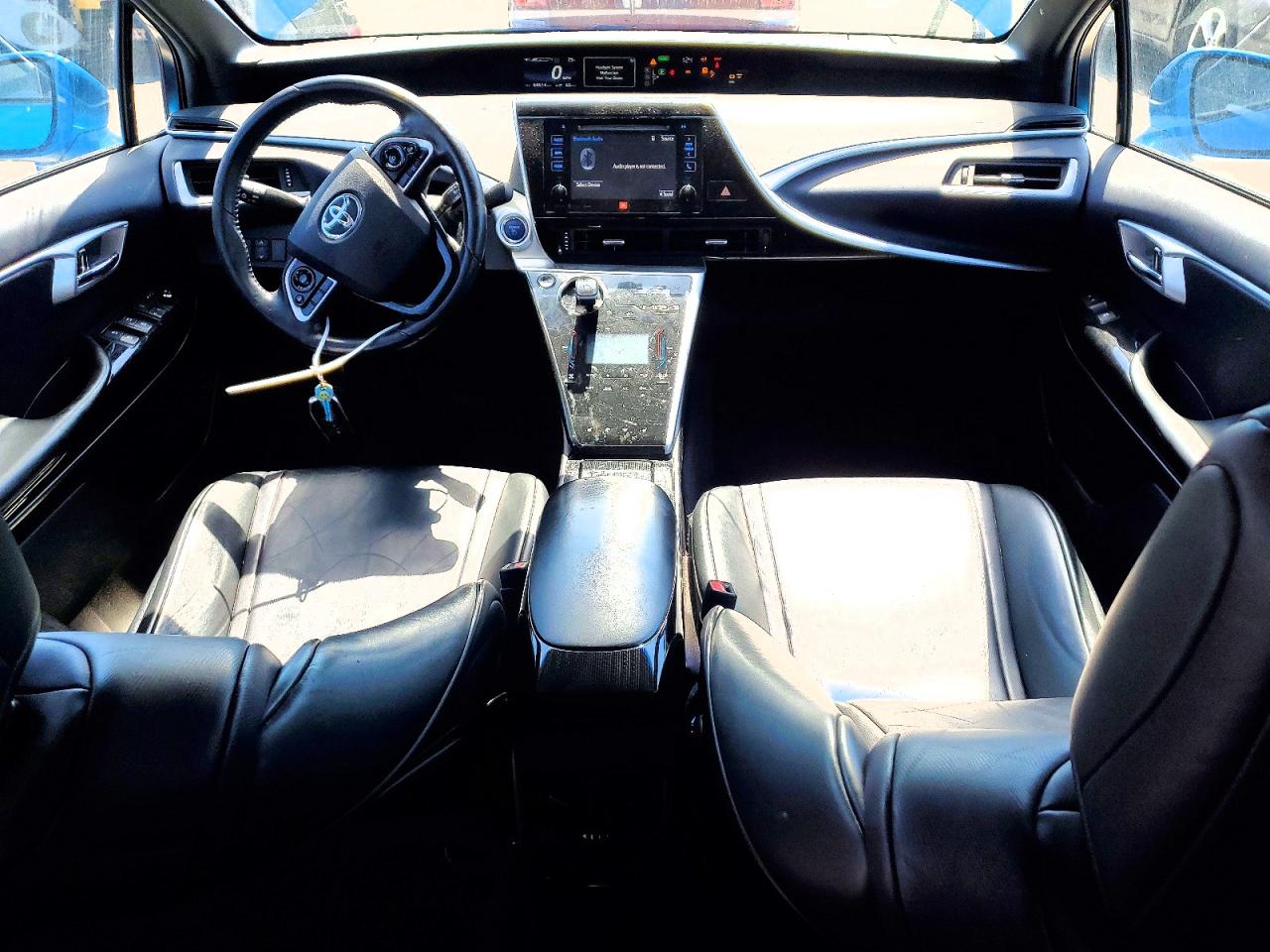 2017 TOYOTA MIRAI BASE photo 22