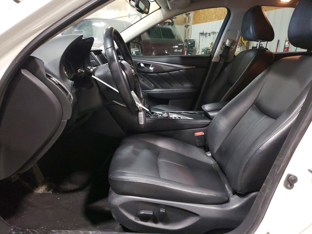 2018 INFINITI Q50 2.0T PURE photo 13