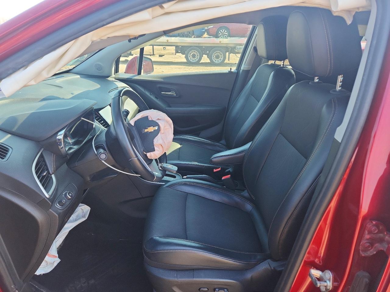 2018 CHEVROLET TRAX 1LT photo 19