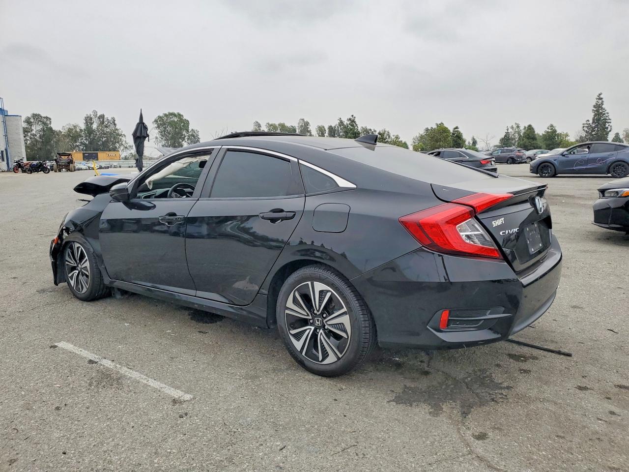 2016 HONDA CIVIC EXL photo 4
