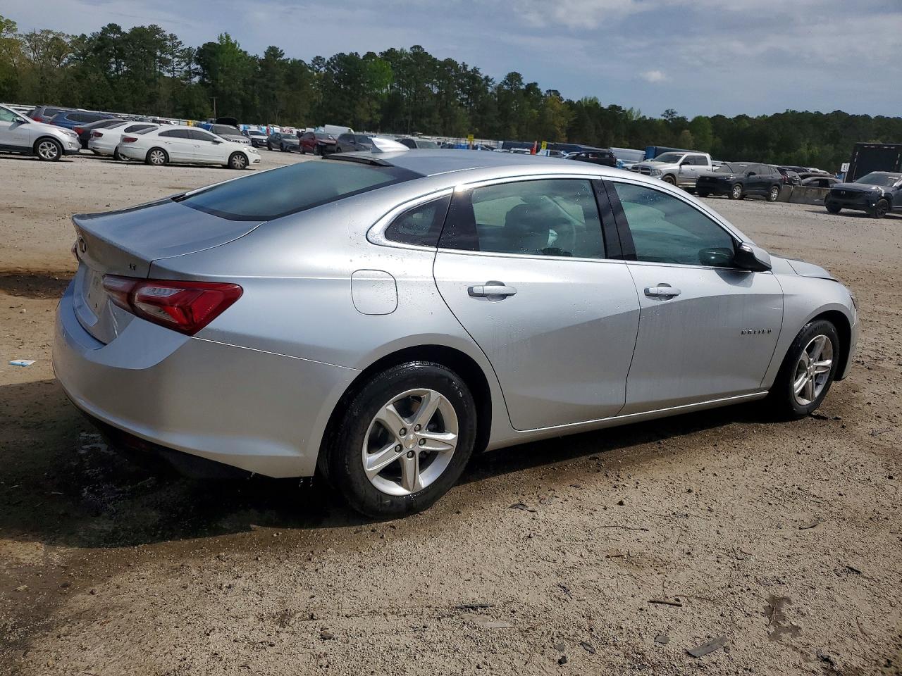 2022 CHEVROLET MALIBU LT photo 5