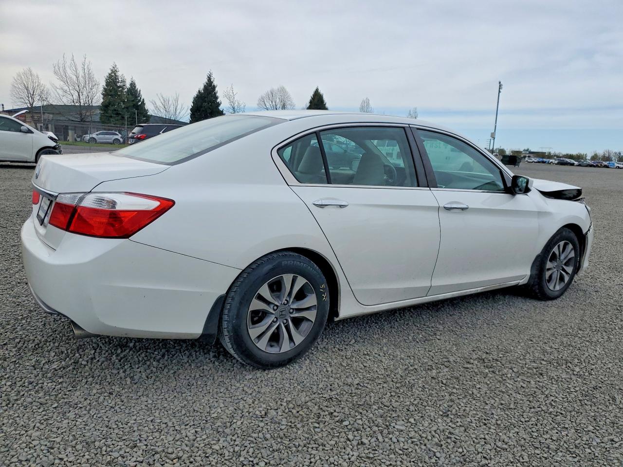 2015 HONDA ACCORD LX photo 5