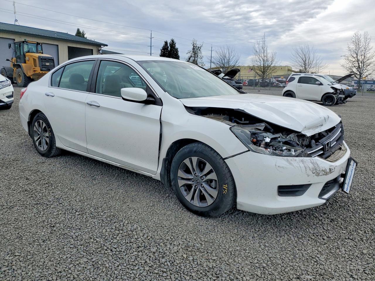 2015 HONDA ACCORD LX photo 7