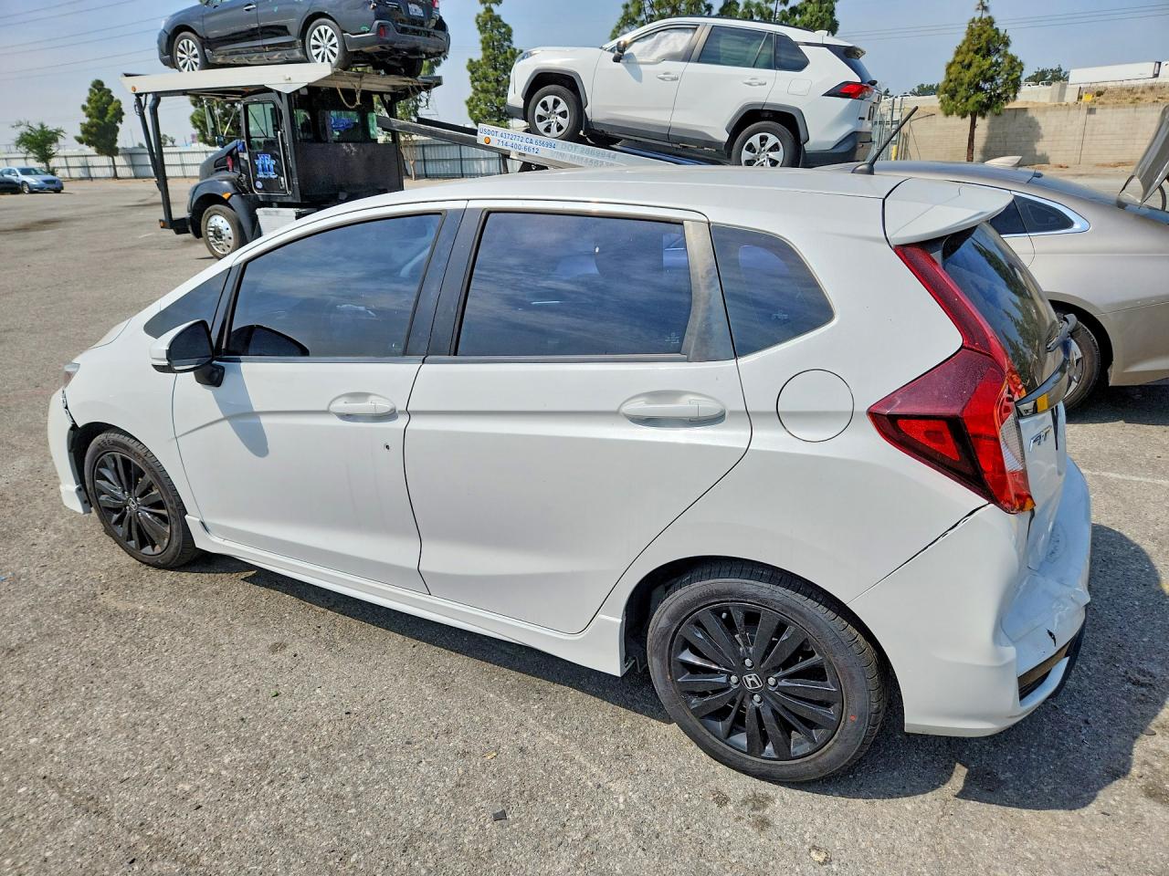 2019 HONDA FIT SPORT photo 3