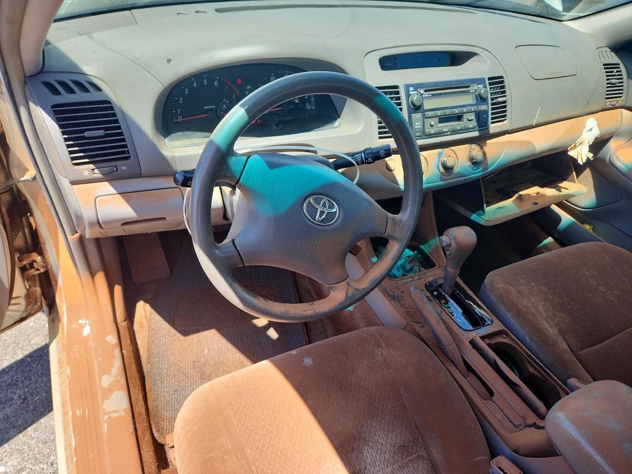 2003 TOYOTA CAMRY LE photo 15