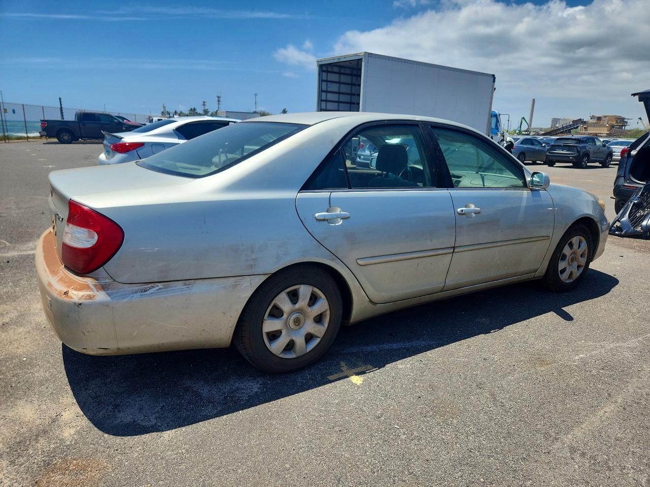 2003 TOYOTA CAMRY LE photo 5