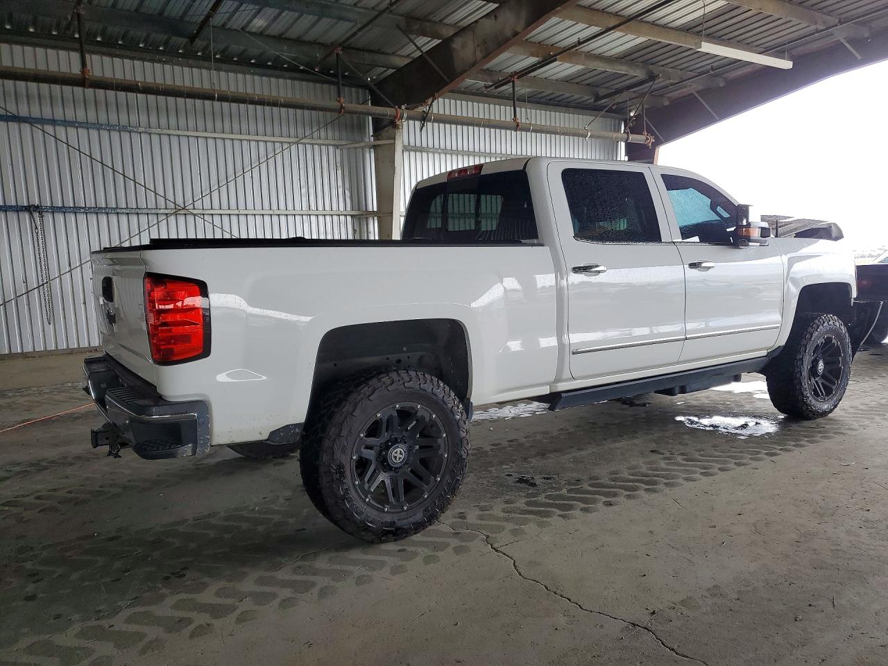 2015 CHEVROLET SILVERADO K2500 HEAVY DUTY LTZ photo 3