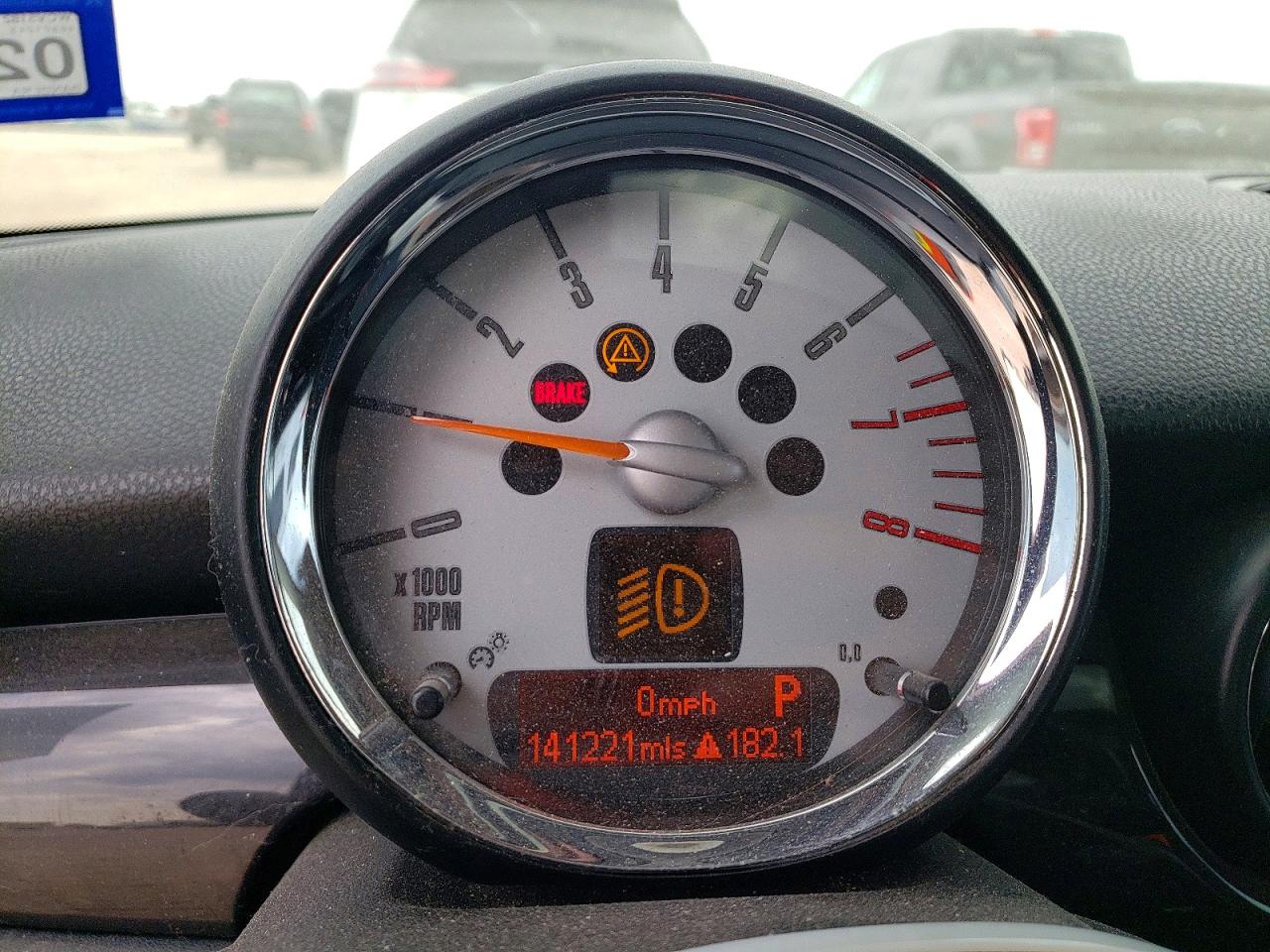 2010 MINI COOPER S photo 25