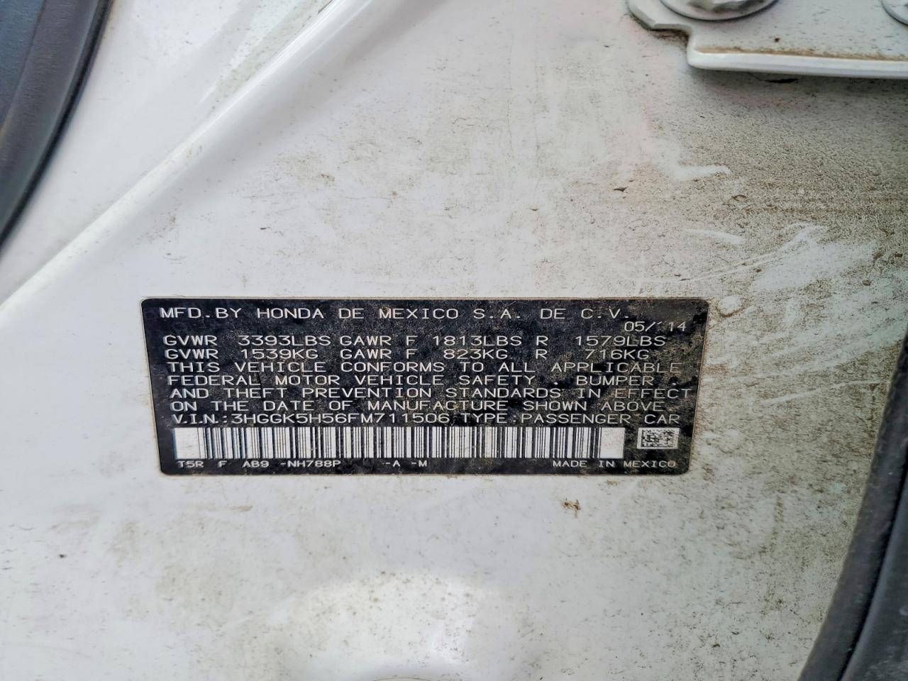 2015 HONDA FIT LX photo 23