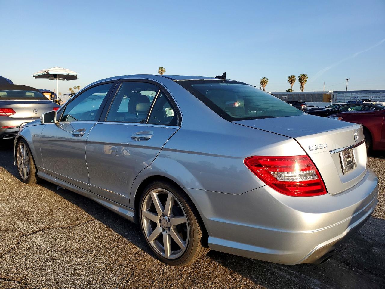 2013 MERCEDES-BENZ C 250 photo 3