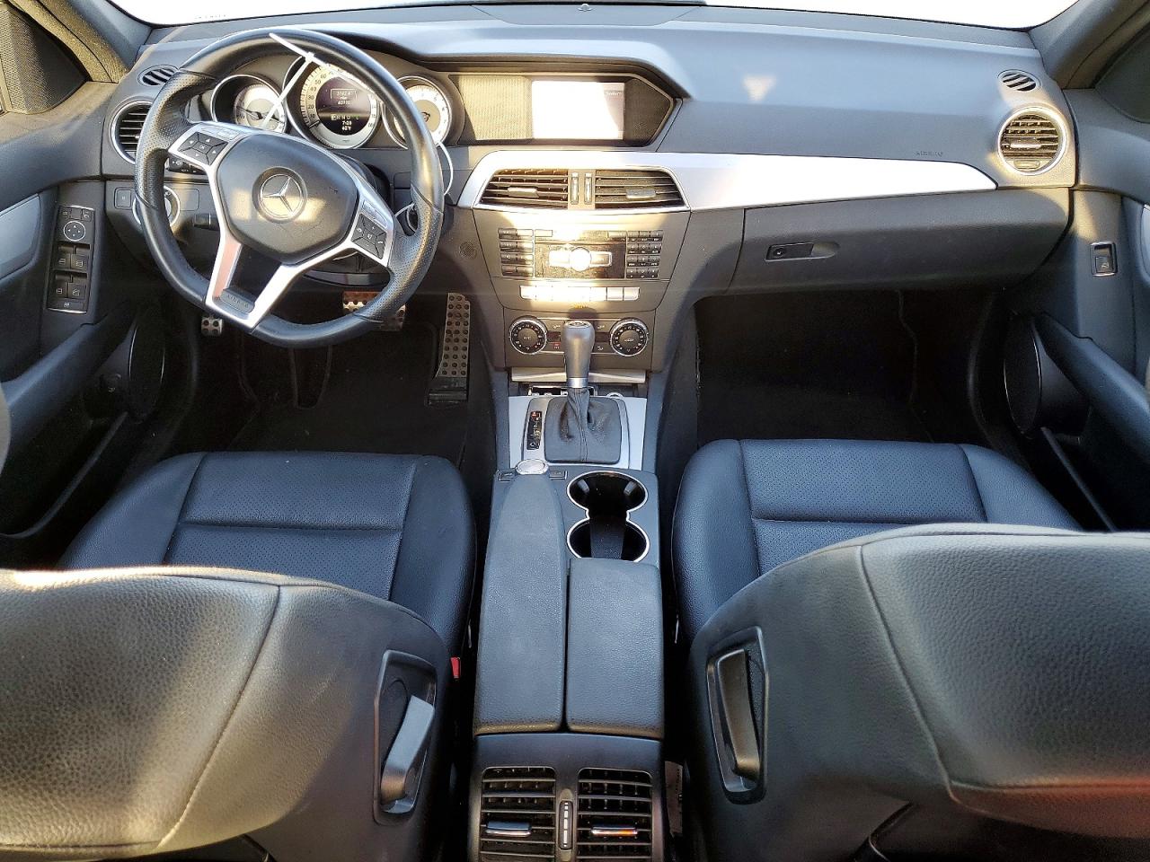 2013 MERCEDES-BENZ C 250 photo 15