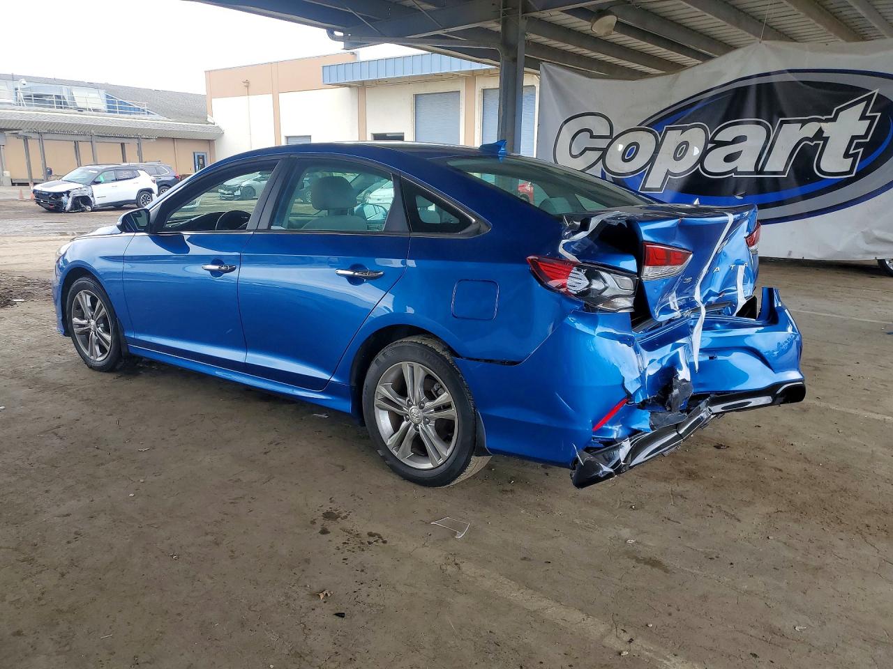 2018 HYUNDAI SONATA photo 4