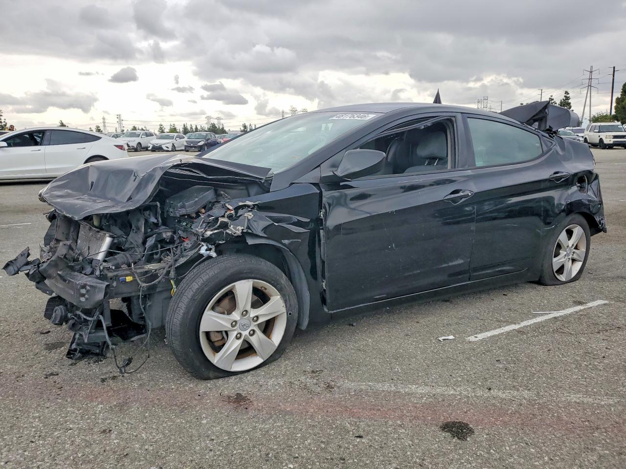 2013 HYUNDAI ELANTRA
