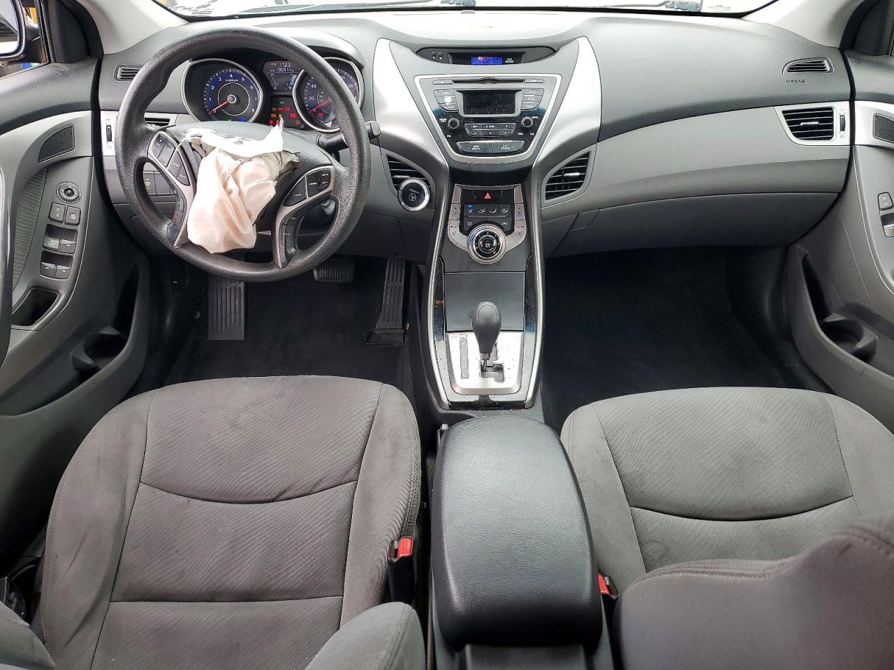 2013 HYUNDAI ELANTRA GLS photo 15