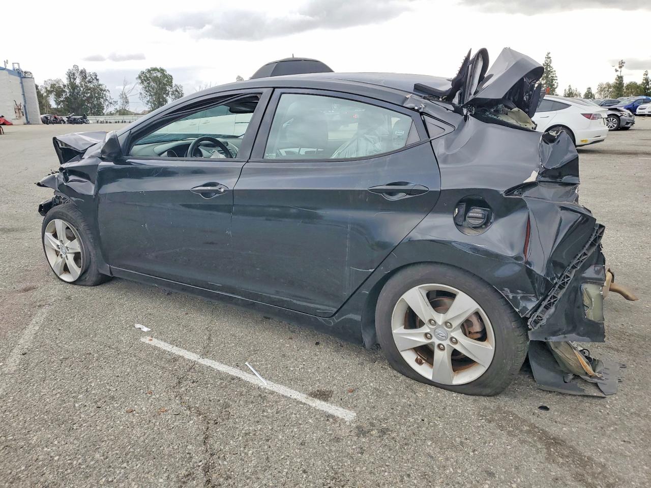 2013 HYUNDAI ELANTRA GLS photo 3