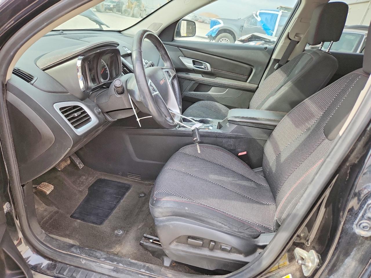 2011 GMC TERRAIN SLE photo 19