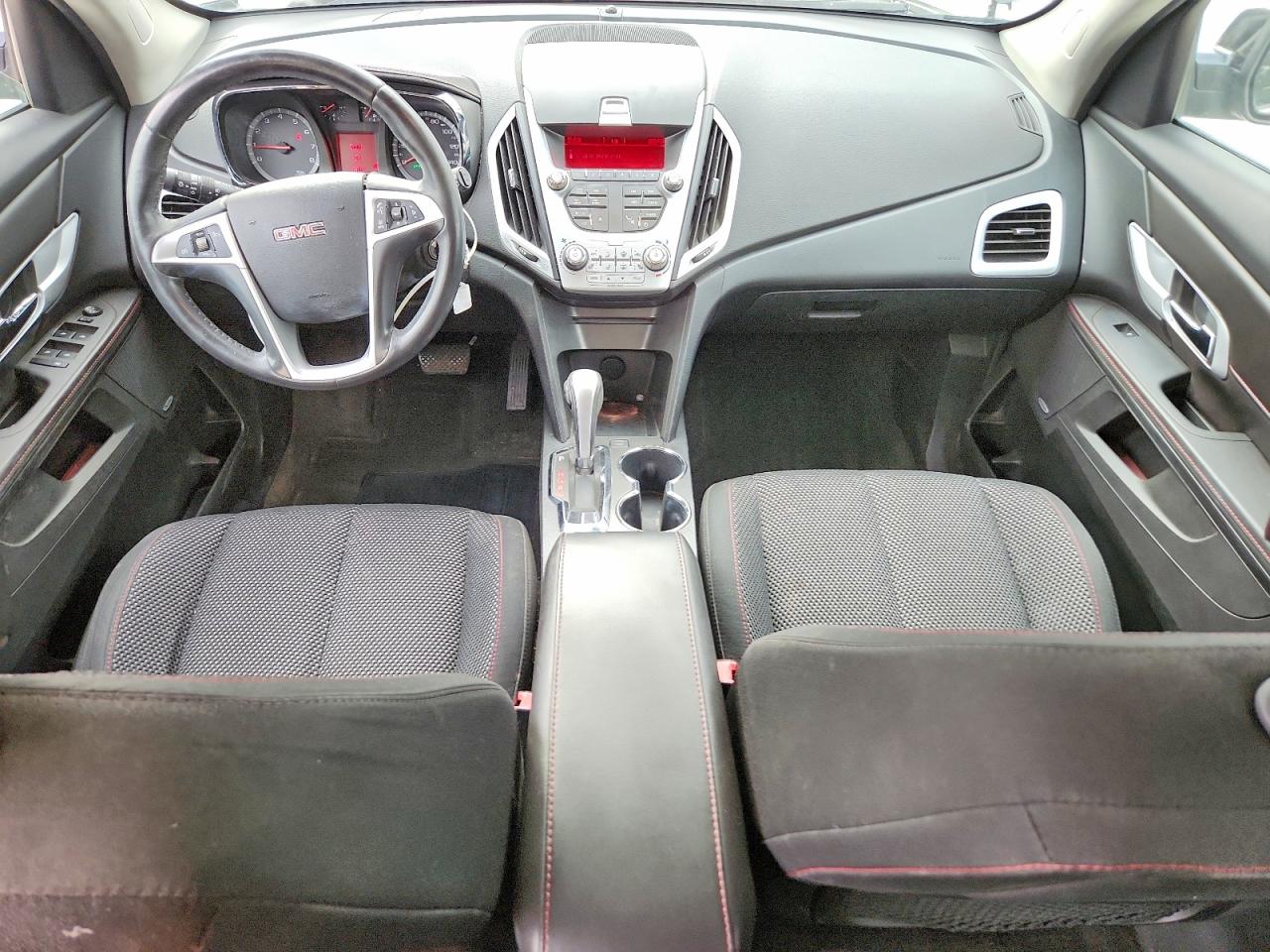 2011 GMC TERRAIN SLE photo 22