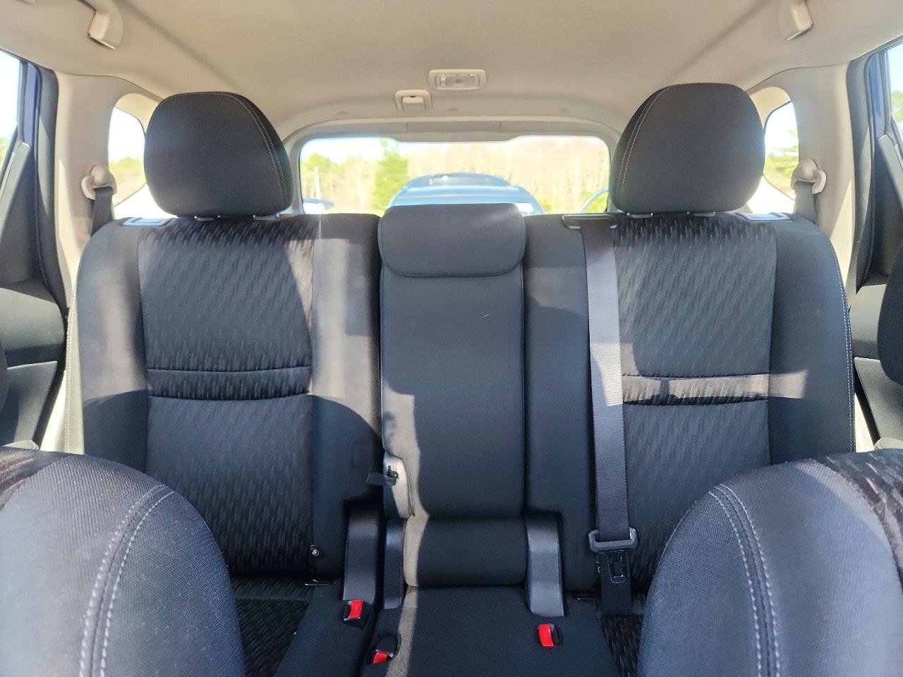 2019 NISSAN ROGUE SV photo 10