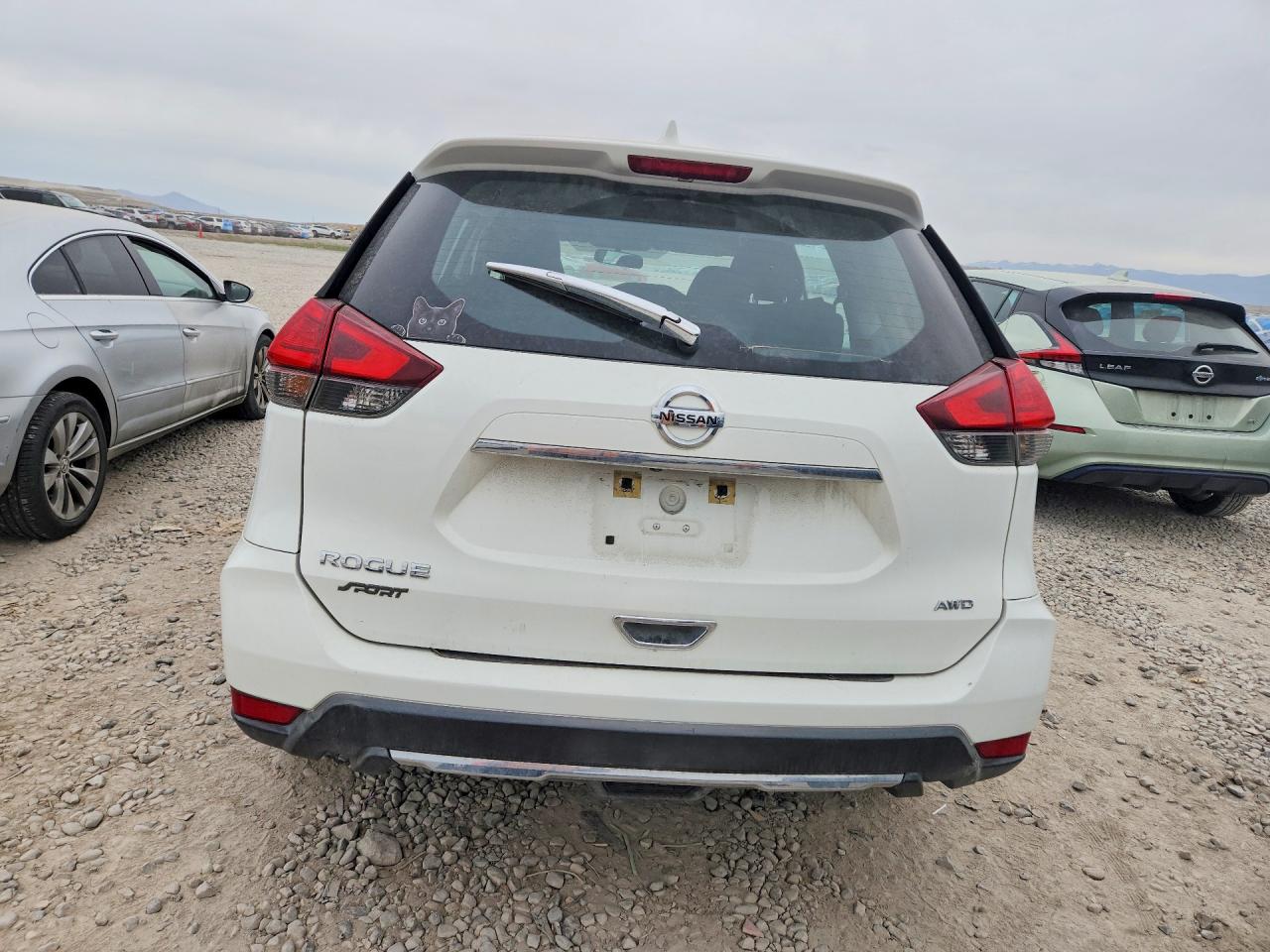 2017 NISSAN ROGUE S photo 11