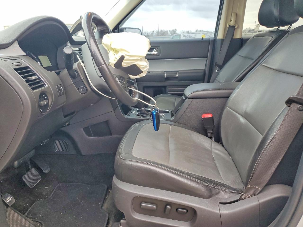 2015 FORD FLEX SEL photo 13