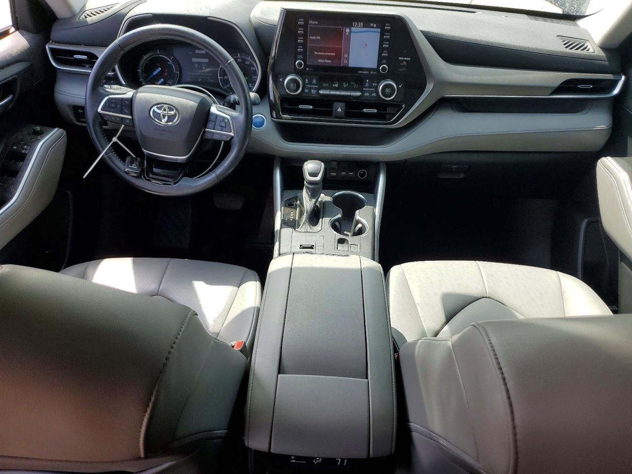 2020 TOYOTA HIGHLANDER HYBRID XLE photo 22