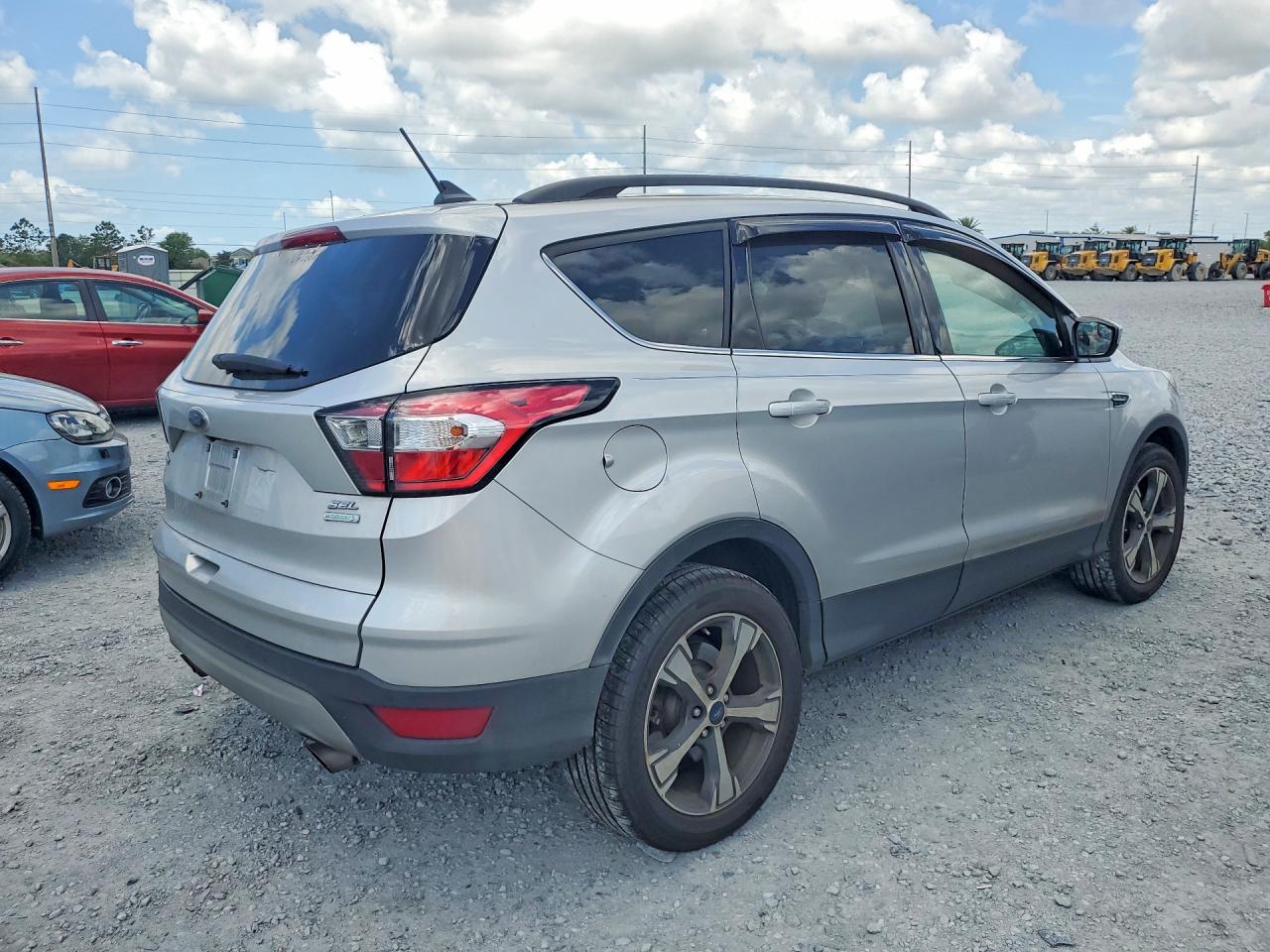 2018 FORD ESCAPE SEL photo 7