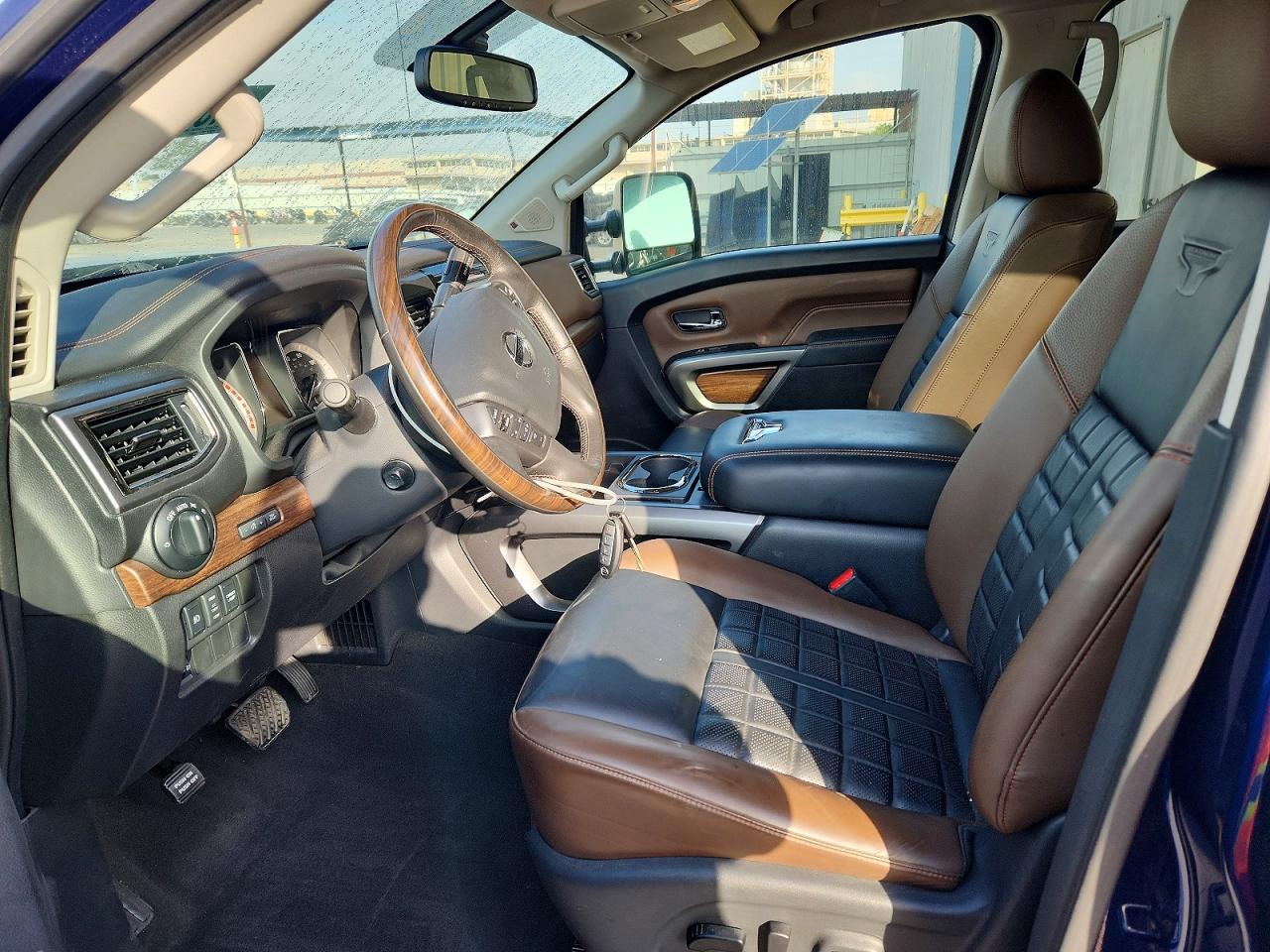 2018 NISSAN TITAN XD S photo 19