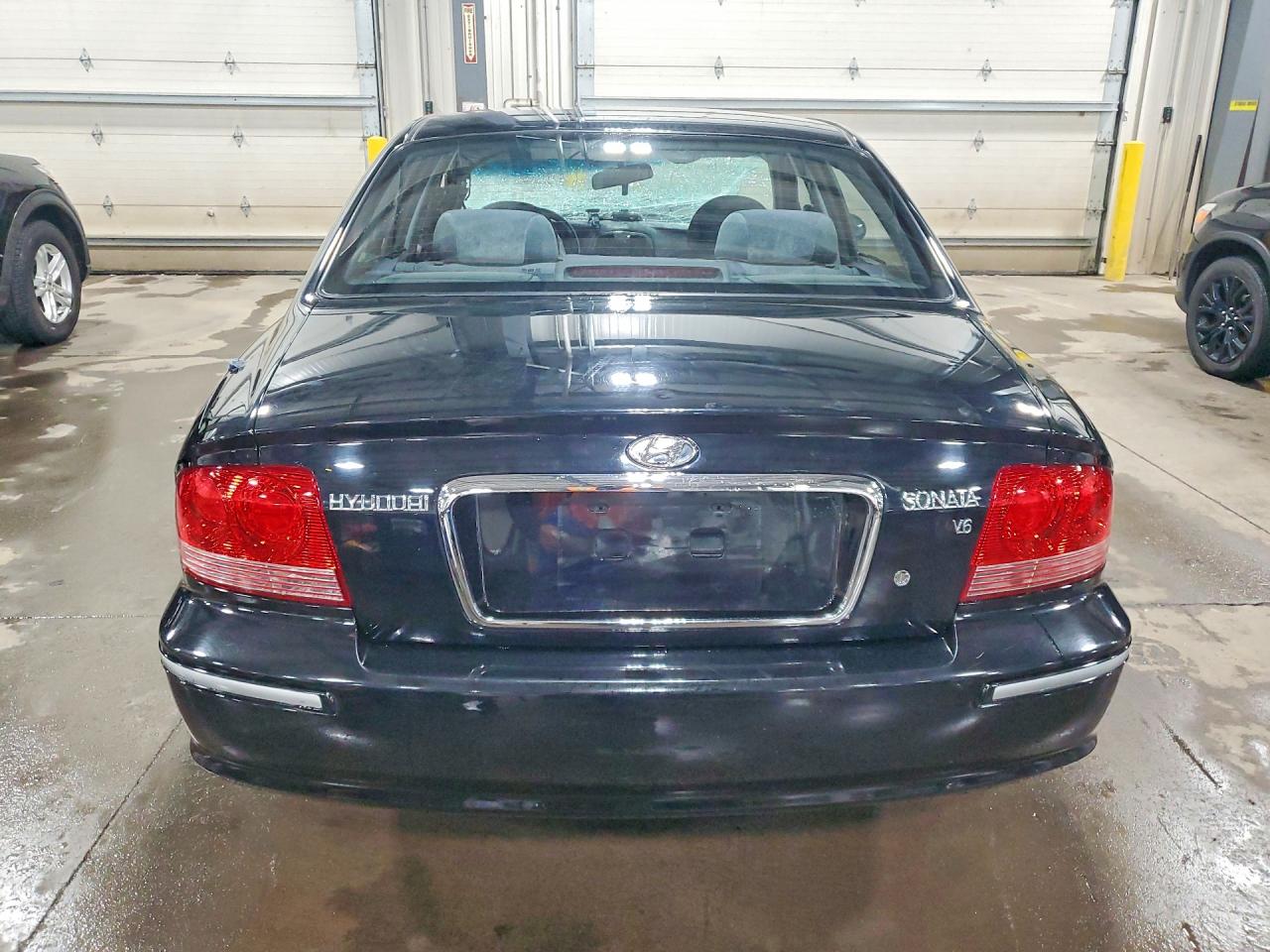2004 HYUNDAI SONATA GLS photo 11