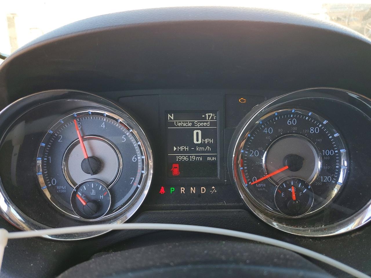 2011 CHRYSLER TOWN & COUNTRY TOURING photo 17