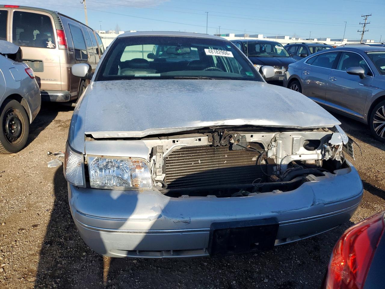 2001 FORD CROWN VICTORIA LX photo 9