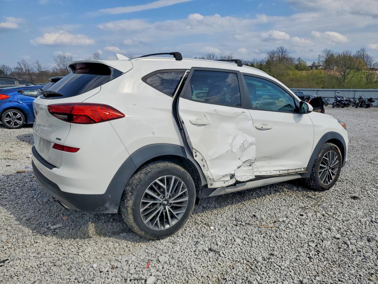 2020 HYUNDAI TUCSON SEL photo 3