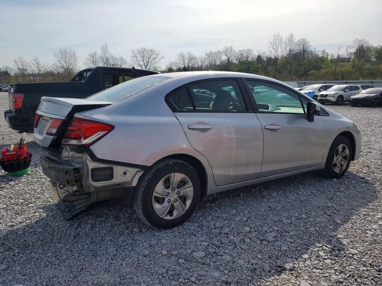 2013 HONDA CIVIC LX photo 5