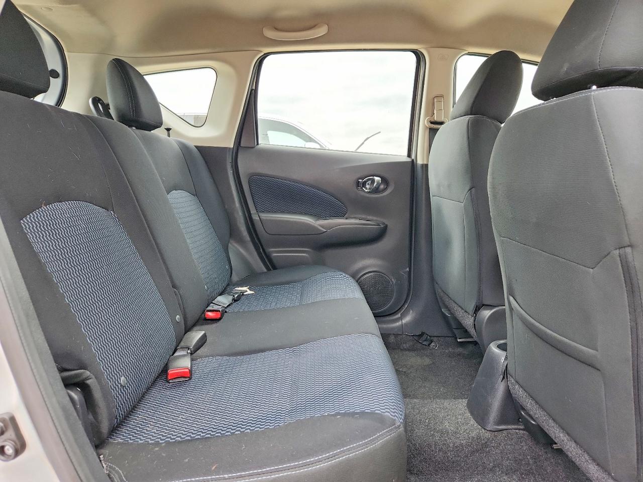 2016 NISSAN VERSA NOTE SV photo 19