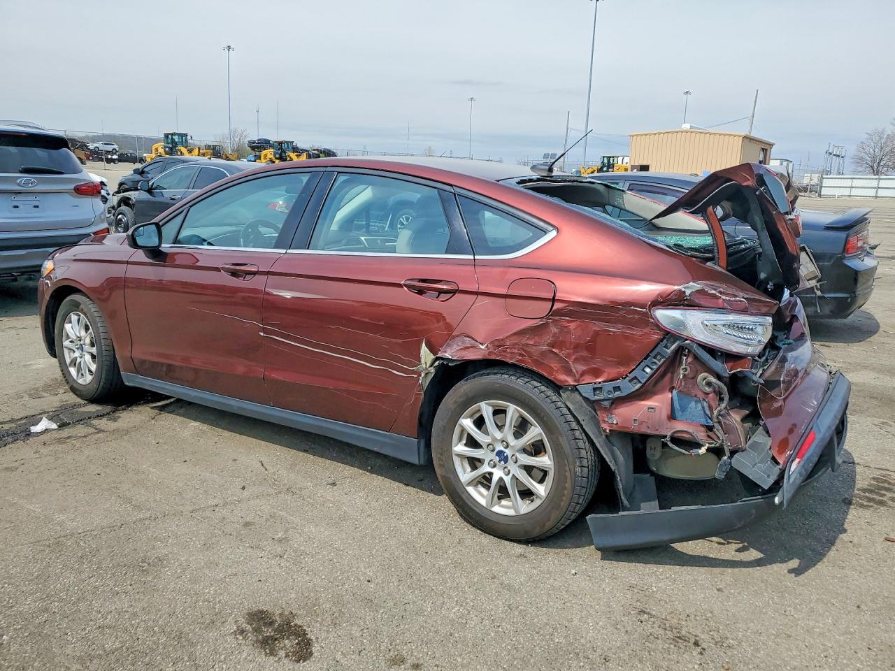 2016 FORD FUSION photo 3