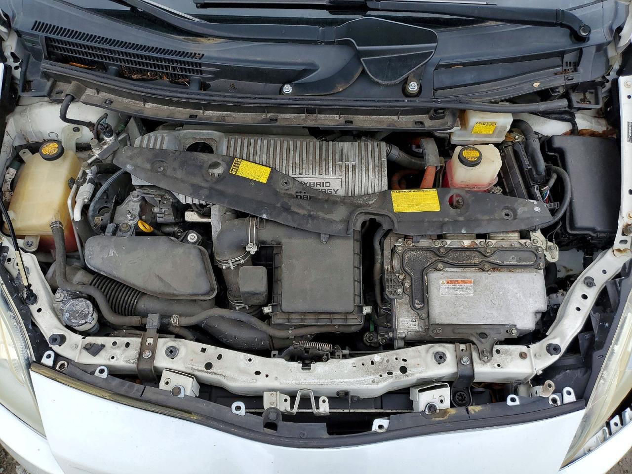 2011 TOYOTA PRIUS FIVE photo 21