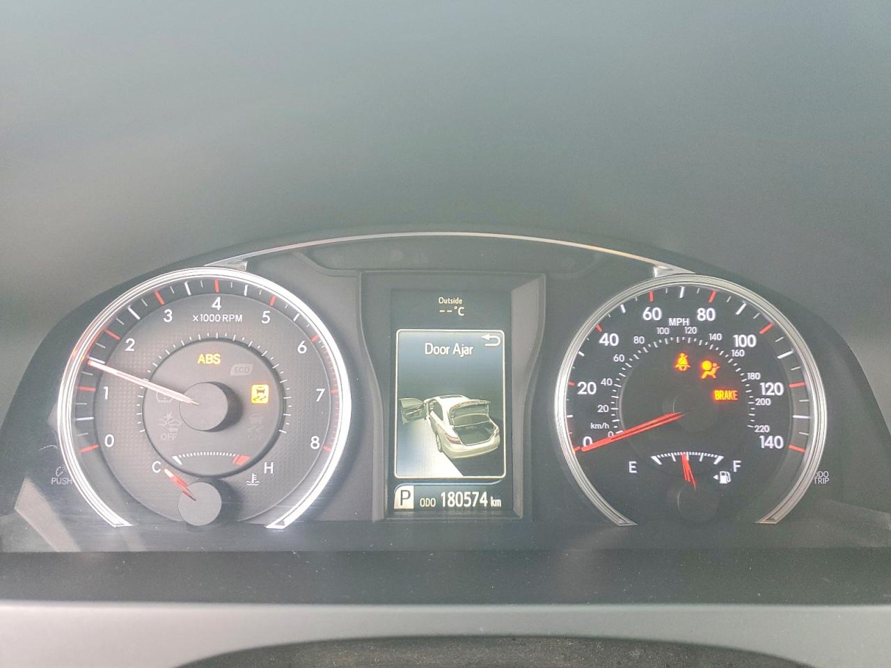 2017 TOYOTA CAMRY SE photo 17