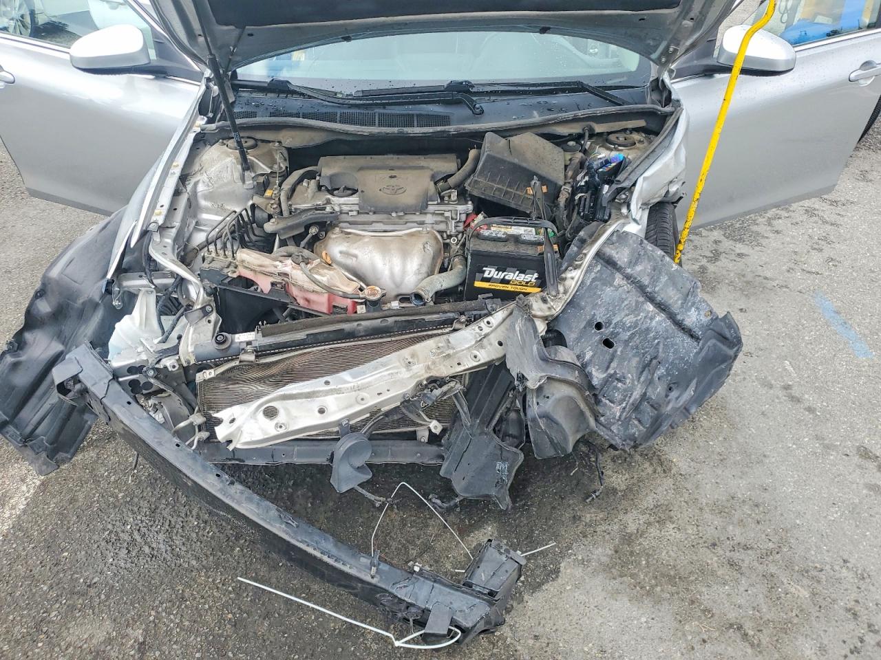 2017 TOYOTA CAMRY SE photo 21