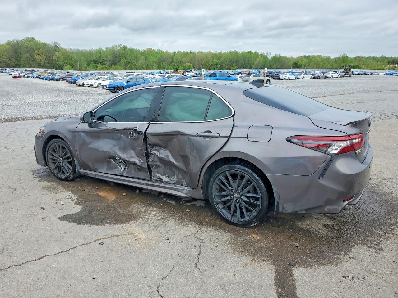 2023 TOYOTA CAMRY XSE V6 photo 4