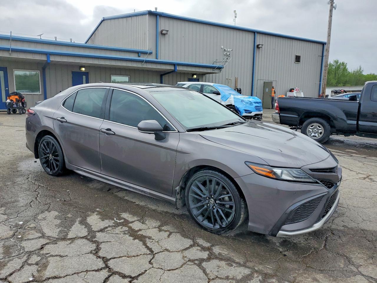2023 TOYOTA CAMRY XSE V6 photo 10
