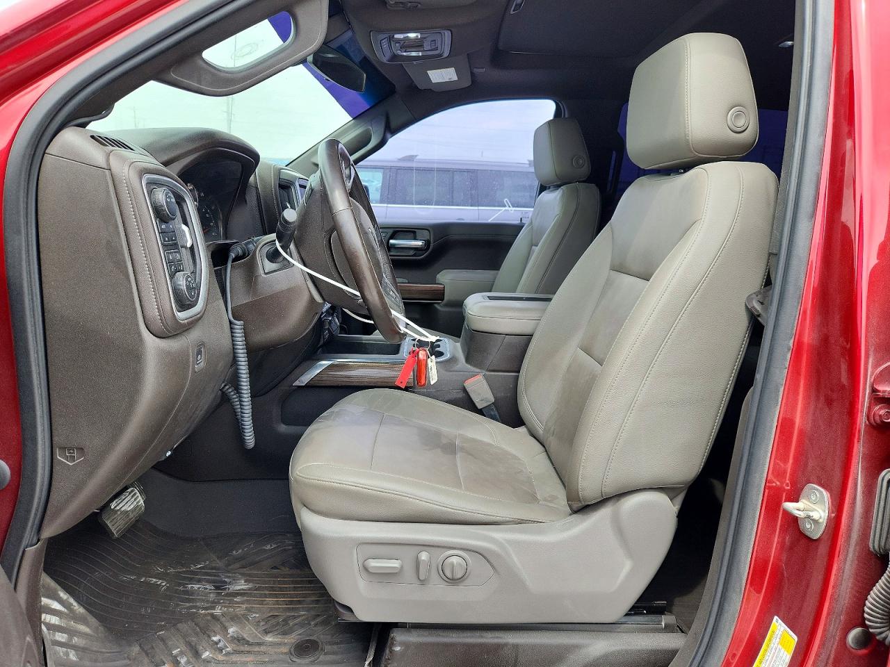 2021 CHEVROLET SILVERADO K1500 RST photo 19
