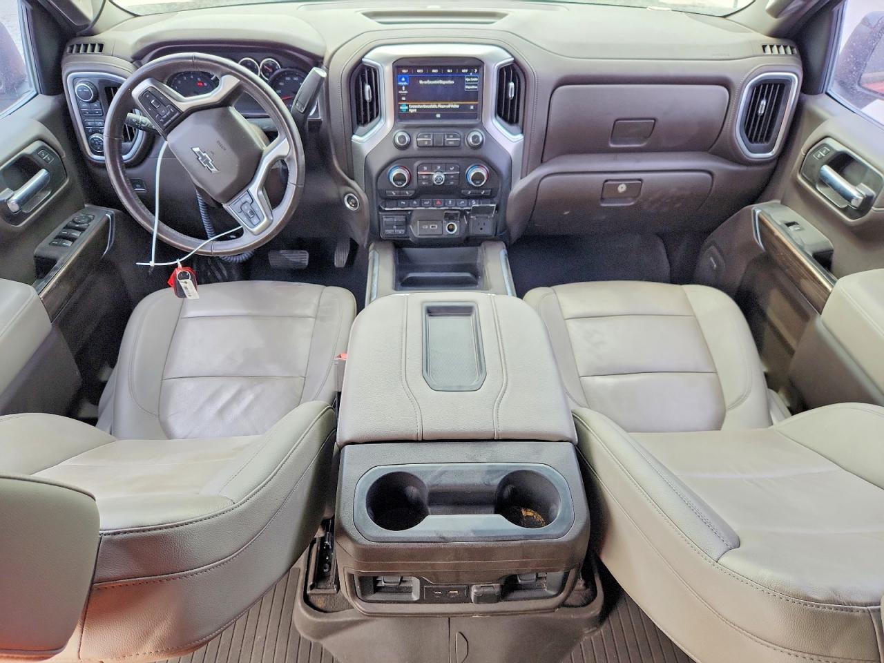 2021 CHEVROLET SILVERADO K1500 RST photo 22
