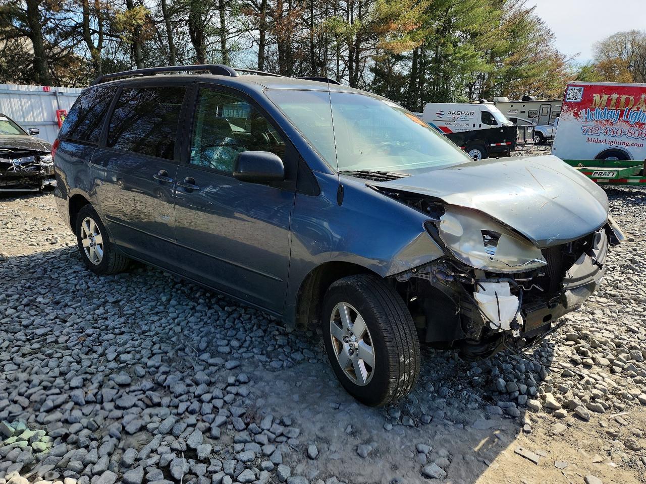 2009 TOYOTA SIENNA LE 8-PASSENGER photo 7