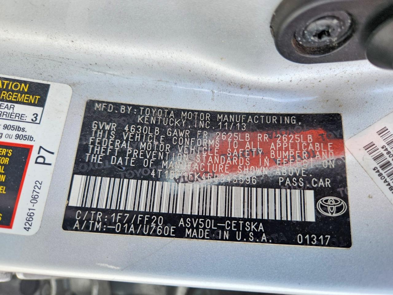 2014 TOYOTA CAMRY SE photo 34