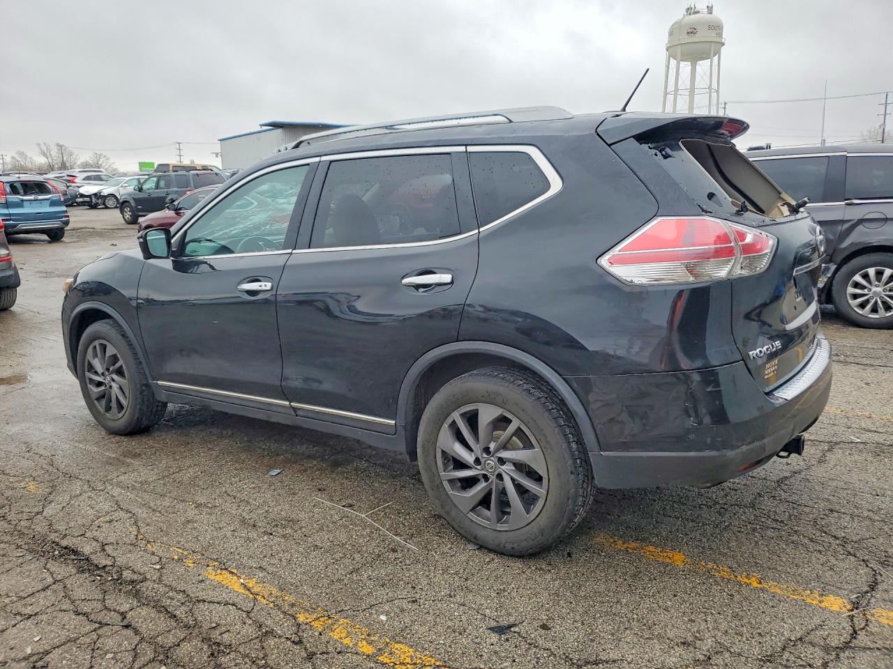 2016 NISSAN ROGUE SL photo 2
