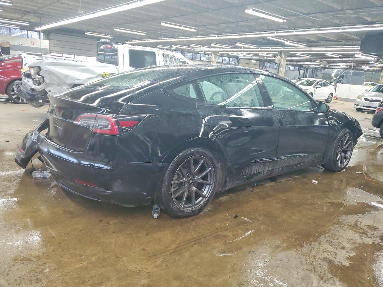 2022 TESLA MODEL 3 photo 5