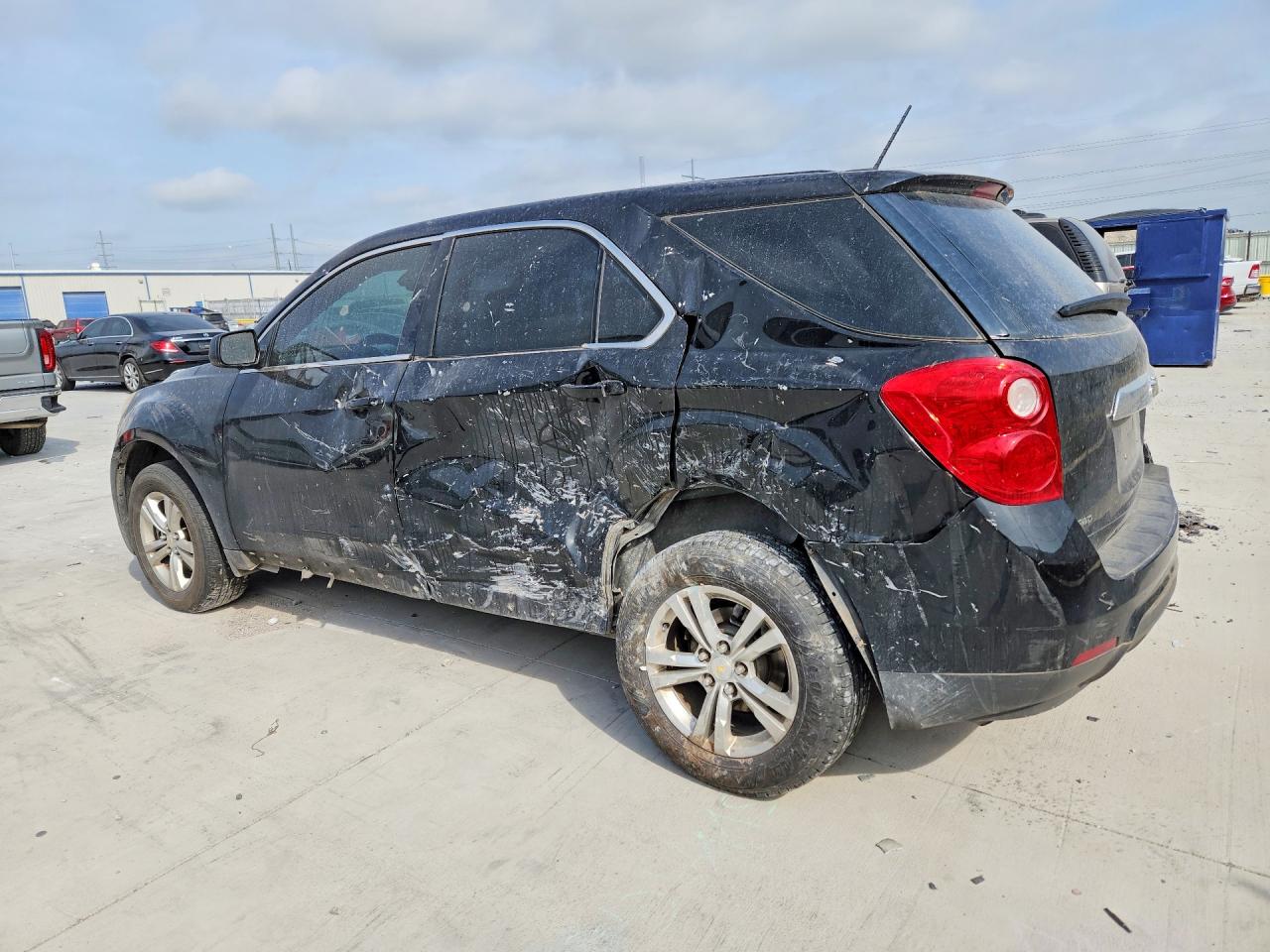 2015 CHEVROLET EQUINOX LS photo 4