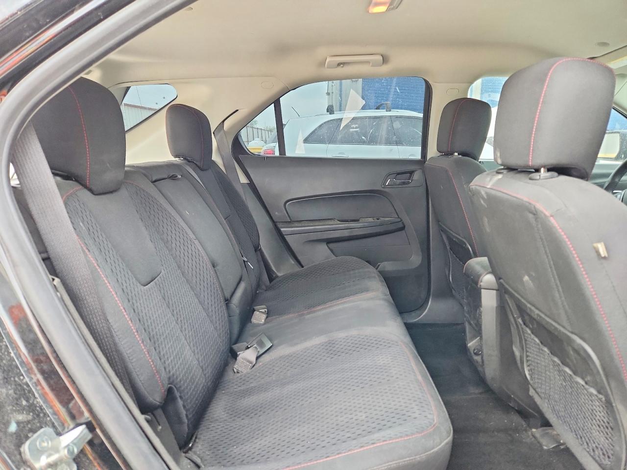 2015 CHEVROLET EQUINOX LS photo 31